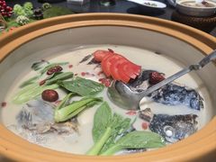 千岛湖奶汤大鱼头-老馆子·建德菜·山肴鱼鲜(海威新界店)