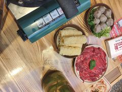 -黔二妞地摊火锅(龙华清湖店)