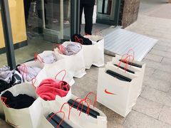 -NIKE上海青浦优选体验店