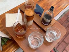 -Line 咖啡(石厦花园店)