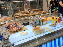 面包甜点陈列柜-巴黎贝甜(熙悦汇店)