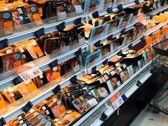-盒马鲜生(丁香国际店)