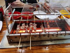-哈尔滨小酒馆·鲜肉现穿自助烧烤(康新花园店)