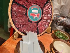 -周小明火锅(黑金冠社区店)