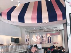 -喜茶(迪士尼小镇DP店)