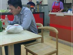 大堂-屈礼洪