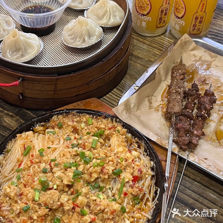 很有名的堤角朱爹爹烧烤