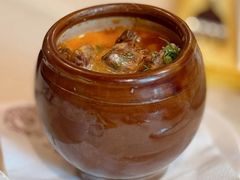 焖锅牛肉-老井俄式餐厅