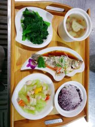 -卓玥国际月子会所(罗山路店)