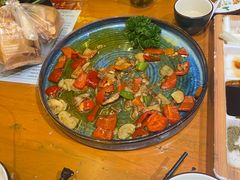 -老滇山寨•云南特色菜•地方菜•民族风情歌舞表演(金碧店)