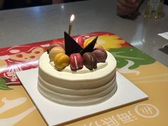 -海底捞火锅(新松江路生日主题店)