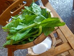 -阿婆情腊排骨火锅(金虹路店)