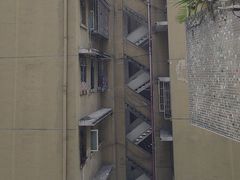 -白象居