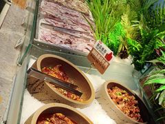-金滏山烤肉·海鲜·火锅自助餐厅(襄阳万达店)