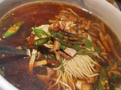 -姜君·千岛湖鱼头馆(浦东大道店)