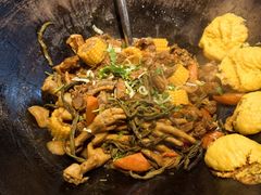 -高家小院铁锅炖大鹅(哈西高铁站店)
