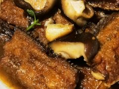 老妈炖带鱼-十六中酱肉·烧烤·京菜小馆(五方桥旗舰店)