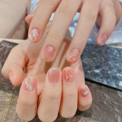 -花系美·美甲美睫精品店