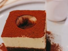 -必胜客(东大桥店)