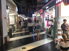 -南京时尚莱迪购物广场(正洪街店)
