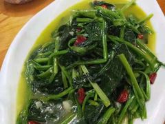 -乌镇那一年小院主题餐厅(甘泉西路店)
