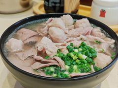 猪肝瘦肉米粉-鑫馨餐厅