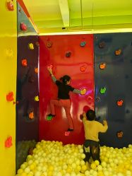 -宝燕乐园(闵行旗舰店)