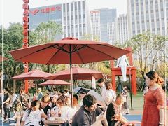 -东浩兰生上海世博展览馆