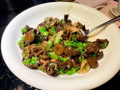 青椒炒寒菌-冰火楼(梦泽园店)