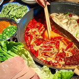 终于在温州吃上了重庆火锅排队王！！！