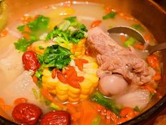-耶里夏丽·丝路国际·新疆餐厅(浦东区东方路店)