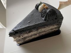 芝麻奶油蛋糕-来回·咖啡(天河南店)