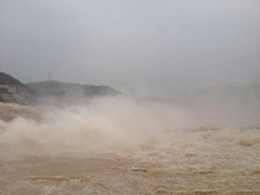 -黄河小浪底水利枢纽风景区
