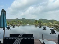 -清远熹乐谷温泉度假酒店