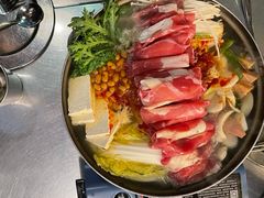 部队锅-MI WU FACTORY米屋美食工厂餐厅(绿地店)
