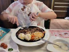 -豪客来牛排(中央花苑店)