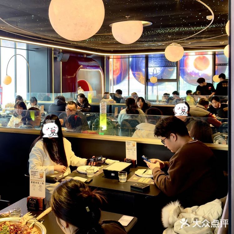 成都春熙路吃花傲天少爷钦点的烤鱼！！！