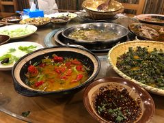 -郑件洋芋饭庄