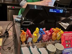 -星巴克(浦东机场T2到达店)