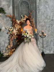 -雪中彩影婚纱摄影·微光艺术中心