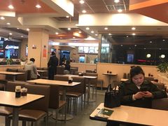 大堂-李先生牛肉面大王(东营友谊广场店)