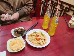 -金杨拉面王小吃面馆·牛三宝面·红烧牛肉粉