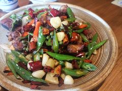 花椒鸡-滇越乘象云南餐厅(次渠店)