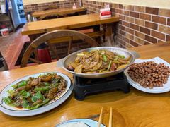 -圣夜东北菜烧烤·夜宵·小龙虾(胥江路店)
