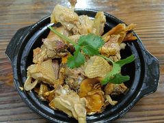 -亚忠小吃店(曾厝垵店)
