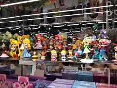 -泡泡玛特POPMART(侨福芳草地店)