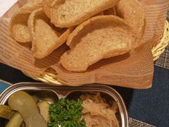-又见马甲M8融合西餐厅(体育中心店)