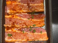 -山川小町·极番烧肉(新地假日广场店)