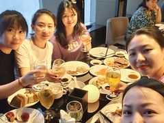 -唐拉雅秀酒店-西锦汇空中BBQ·思创餐厅