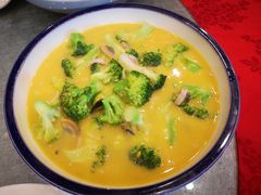 上汤西兰花-侬佳蒸菜馆(听潮店)